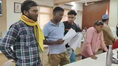 खकनार: अमुल्ला खुर्द में पंचायत सचिव की नियुक्ति पर बवाल, ग्रामीणों ने कलेक्टर से की शिकायत, ससुराल में नियुक्ति पर जताई आपत्ति