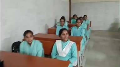 सिरसागंज: राजकीय महिला स्नातकोत्तर महाविद्यालय सिरसागंज में छात्राओं ने गाया ‘वंदे मातरम्’, देशभक्ति के स्वर से गूंजा परिसर