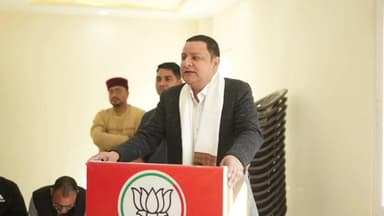 धर्मशाला: विधायक सुधीर शर्मा ने अनुसूचित जनजाति मोर्चा पदाधिकारियों के साथ बैठक की, संगठन को सशक्त बनाने पर हुई चर्चा