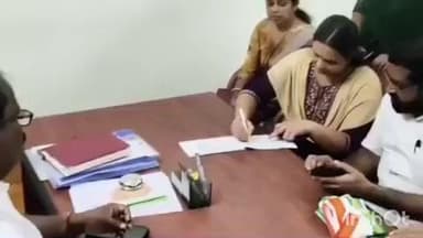 അടൂര്: ഏനാദിമംഗലം പഞ്ചായത്ത് 4-ാം വാർഡ് മെമ്പർ ലക്ഷ്മി ജി നായർ CPM ൽ നിന്നും രാജിവെച്ച് കോൺഗ്രസിൽ ചേർന്നു