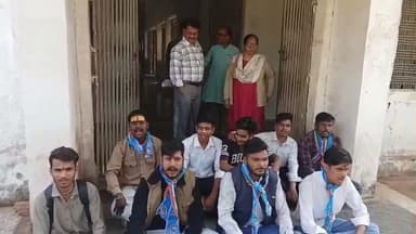बासोदा: बासौदा के संजय गांधी कॉलेज में NSUI का धरना समाप्त, प्राचार्य ने मानी सभी मांगें