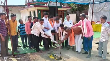 कटंगी में 2 लाख रुपये के टिन सेट का भूमिपूजन, जिला पंचायत अध्यक्ष प्रतिनिधि खम्हन ताम्रकार रहे मुख्य अतिथि