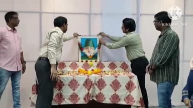 జనగాం: జిల్లా కలెక్టరేట్లో ఘనంగా భారత తొలి విద్యాశాఖ మంత్రి మౌలానా అబుల్ కలాం ఆజాద్ జయంతి వేడుకలు పాల్గొన్న అదనపు కలెక్టర్లు