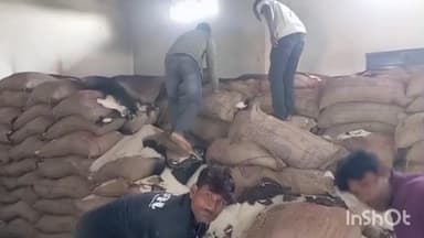 बिल्हा: ग्राम मुढ़िपार के शासकीय राशन दुकान में चोरों ने बोला धावा और लगा दी आग, ग्रामीणों की मदद से आग पर पाया गया काबू