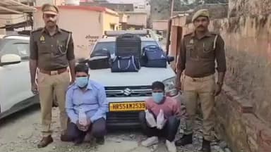 धौलाना: पिलखुवा थाना पुलिस ने चेकिंग के दौरान दो अभियुक्तों को अवैध शराब के साथ किया गिरफ्तार