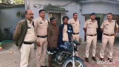 कोरबा: कोरबा पुलिस ने मोबाइल लूट और मोटरसाइकिल चोरी के तीन अलग-अलग मामलों का खुलासा कर तीन आरोपियों को किया गिरफ्तार