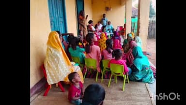 गोपीकांदर: जोलो और गोपीकांदर भाग-1 आंगनबाड़ी केंद्र में सहायिका चयन के लिए ग्राम सभा का आयोजन