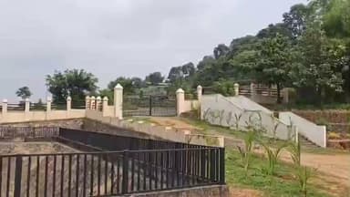 തൃശൂർ: തൃശ്ശൂർ പുത്തൂർ സുവോളജിക്കൽ പാർക്കിൽ ഗുരുതര സുരക്ഷാ വീഴ്ച, 10 മാനുകളെ ചത്ത നിലയിൽ കണ്ടെത്തി