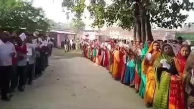 बहादुरगंज: बहादुरगंज विधानसभा क्षेत्र में शांतिपूर्ण ढंग से मतदान संपन्न