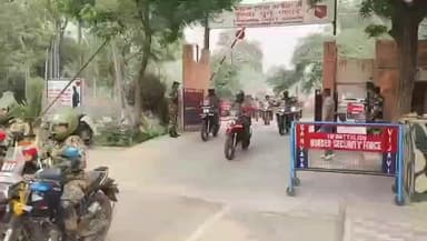 ਫਾਜ਼ਿਲਕਾ: ਰਾਮਪੁਰਾ ਵਿਖੇ ਬੀਐਸਐਫ ਦੇ ਹੈਡਕੁਆਰਟਰ ਪਹੁੰਚੀ ਡਾਇਮੰਡ ਜੁਬਲੀ ਬੀਐਸਐਫ ਮੋਟਰਸਾਈਕਲ ਰੈਲੀ