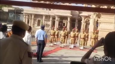 अरनोद: कर्नाटक के राज्यपाल थावरचंद गहलोत पहुंचे शोली हनुमानजी मंदिर, पुलिस ने दिया गार्ड ऑफ ऑनर