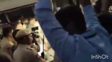 నర్సంపేట: నర్సంపేట మాజీ ఎమ్మెల్యే పెద్ది సుదర్శన్ రెడ్డికి తీవ్ర గాయాలు, ఈసీ ఎన్నికల నిర్వహించడంలో విఫలమైందంటూ ఆరోపణ