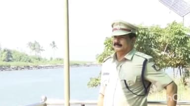 ಉಡುಪಿ: ದೆಹಲಿಯಲ್ಲಿ ನಡೆದ ಕಾರ್ ಸ್ಪೋಟ ಘಟನೆ ಹಿನ್ನೆಲೆಯಲ್ಲಿ ಉಡುಪಿಯ ಮಲ್ಪೆ ಬಂದರಿನಲ್ಲಿ ಪೊಲೀಸರಿಂದ ಭದ್ರತಾ ಕ್ರಮ