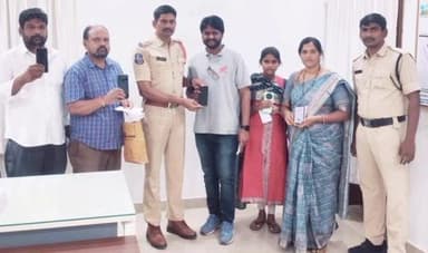 సిద్దిపేట అర్బన్: పోగొట్టుకున్న సెల్ ఫోన్ లను సీఈఐఆర్ టెక్నాలజీతో వెతికి పట్టుకుని బాధితులకు అప్పగించిన సిద్దిపేట వన్ టౌన్ పోలీసులు