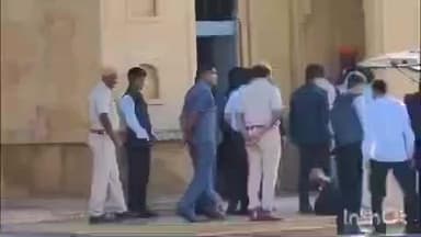 जैसलमेर: केंद्रीय राज्य मंत्री सत्यपाल सिंह बघेल चार दिवसीय दौरे पर पहुंचे जैसलमेर, पुलिस बल के जवानों ने दिया गार्ड ऑफ ऑनर