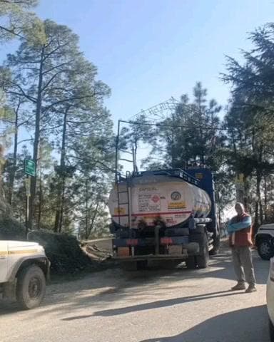 करसोग: खिलकुफरी–मांहुनाग सड़क मार्ग मैटलिंग कार्य के चलते बंद, वैकल्पिक मार्गों का करें उपयोग