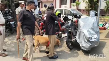 ആലുവ: ഡൽഹി സ്ഫോടനത്തിന്റെ പശ്ചാത്തലത്തിൽ ആലുവ റെയിൽവേ സ്റ്റേഷനിൽ സുരക്ഷാ ഏജൻസികളുടെ പരിശോധന