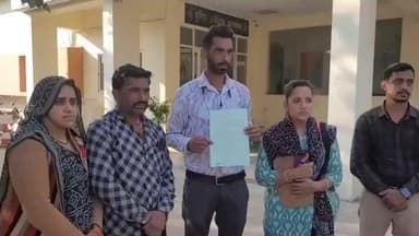 देवास नगर: ग्राम अगुरली में मारपीट के बाद पीड़ित परिवार ने पुलिस अधीक्षक कार्यालय में दिया आवेदन