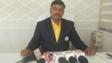 તિલકવાડા: તિલકવાડા ની રેવા ગ્લોબલ સ્કૂલ ખાતે તાલુકા કક્ષાએ ખેલ મહાકુંભ 2025 કાર્યક્રમ શુભારંભ. શાળાના પ્રિન્સીપાલ આપી માહિતી