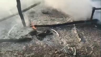 हिंगोली: होलगिरा येथील आखाड्यावर आग, कापूस व आखाड्यावरील अन्नधान्य यासह शेळी बिल्ल्यांचे आगीमध्ये जळून दहन