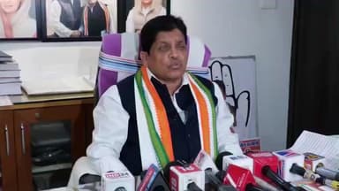 रायपुर: दिल्ली ब्लास्ट मामले पर उठे सवाल, चुनाव के समय ऐसा हमला क्यों होता है, गृह मंत्रालय का क्या काम है- शिव डहरिया