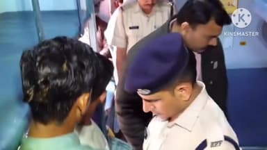 અમદાવાદ શહેર: અમદાવાદમાં દિલ્હી બ્લાસ્ટને લઇ તપાસ, રેલવે પોલીસે કાલુપુર રેલવે સ્ટેશન ખાતે હાથ ધર્યું ચેકિંગ