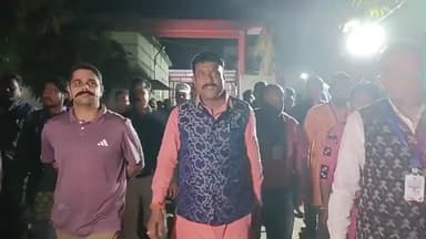 ପଦ୍ମପୁର: ଆର.ବୀ ହାଇସ୍କୁଲ ଠାରେ ତିନିଦିନ ଧରି ଅନୁଷ୍ଠିତ ହୋଇଥିବା ପ୍ରଥମ ରାଜ୍ୟ ସ୍ତରୀୟ ଗନ୍ଧମାର୍ଦ୍ଦନ ନାଟକ ମହୋତ୍ସବ ଉଦଯାପିତ