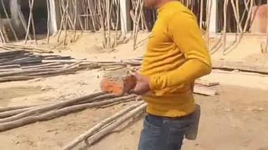 किरावली: अछनेरा में बस स्टैंड निर्माण कार्य का एआरएम ने किया निरीक्षण