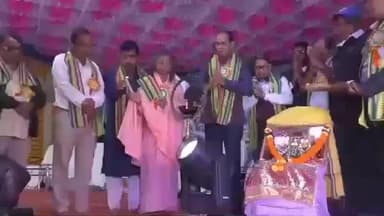 କେନ୍ଦ୍ରାପଡା: ସୁଜାନଗର ବାଲିଯାତ୍ରା ପଡିଆରେ ଉଦଯାପନୀ ଉତ୍ସବରେ ଯୋଗଦେଲେ ଅତିରିକ୍ତ ଜିଲାପାଳ, ଜିଲ୍ଲା ପରିଷଦ ମୁଖ୍ୟ ଉନୟନ ଅଧିକାରୀ