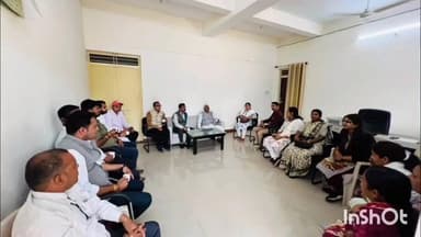 पवारखेड़ा में कृषि महाविद्यालय द्वारा आयोजित पूर्व छात्र मिलन समारोह में शामिल हुए विधायक