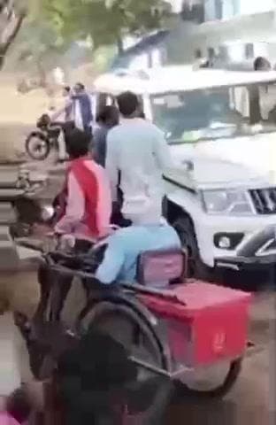 मोहनगढ़: टीकमगढ़ जिले में बिजली बिल बकायादारों को सरचार्ज पर मिलेगी 100% छूट, मोहनगढ़ क्षेत्र में अभियान शुरू