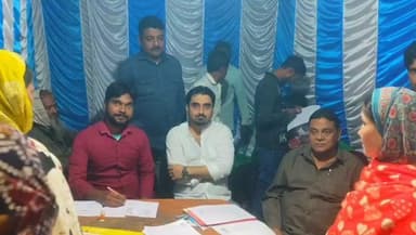 রামপুরহাট ২: প্রতাপপুরে বাংলার ভোট রক্ষা সহায়তা কেন্দ্র পরিদর্শনে বীরভূম জেলা তৃণমূল যুব কংগ্রেস সভাপতি