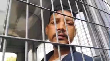 ক্যানিং ১: গরু চুরি করে পালানোর সময় ক্যানিংয়ে ধরা পড়া চোরকে তোলা হল আদালতে