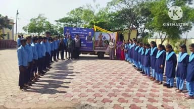 छिंदवाड़ा: छिंदवाड़ा में भगवान बिरसा मुंडा की 150वीं जयंती पर जिला स्तरीय रथ को हरी झंडी दिखाकर किया रवाना