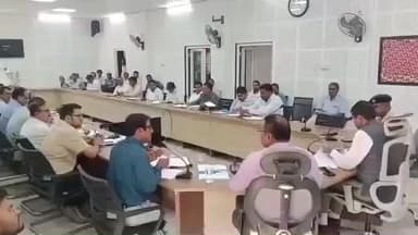 पचपदरा: बालोतरा पुलिस ने सड़क दुर्घटनाओं की रोकथाम एवं सड़क सुरक्षा व्यवस्था को लेकर चलाया सड़क सुरक्षा अभियान, आयोजित हुई बैठक