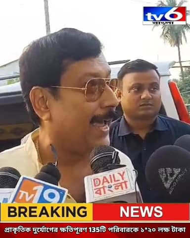 প্রাকৃতিক দুর্যোগে ক্ষতিপূরণ: ১৩৫ পরিবারকে ₹১.২০ লক্ষ, উত্তপ্ত ব্যারাকপুর-বনগাঁ রাজনীতি ।
#tv6bangla #fpyシviralfypシ゚vira...