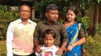 "বড় মনের মানুষ হও", মা-বাবার দেখানো পথেই পরিবার হারা আবাসিক হোমের শিশুদের সঙ্গে জন্মদিনের উদযাপন ঐশীর