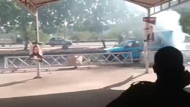 ইসলামাবাদে ভয়াবহ আত্মঘাতী বিস্ফোরণ, মৃত ১২ — আতঙ্কে পাকিস্তান, দেশজুড়ে জারি জরুরি সতর্কতা
আজ দুপুরে পাকিস্তানের রাজধ...