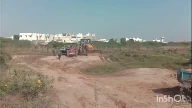 વઢવાણ: રતનપર બાયપાસ રોડ પર ગેરકાયદેસર માટી ખનન ના આક્ષેપ સાથે વિડિઓ વાયરલ