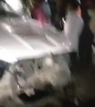 बांसडीह: बांसडीह-बलिया मुख्य मार्ग पर साहोडीह चट्टी के समीप अनियंत्रित स्कॉर्पियो चाय की दुकान में घुसी, चार लोग हुए घायल