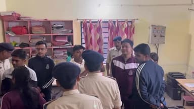 जयनगर: जयनगर थाना पहुंचे प्रशिक्षु आईएएस अधिकारी, थाना संचालन की ली जानकारी