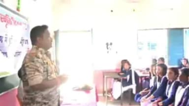 पुलिस स्मृति दिवस के अवसर पर राष्ट्र निर्माण में पुलिस की भूमिका विषय पर आयोजित किया गया वाद-विवाद प्रतियोगिता