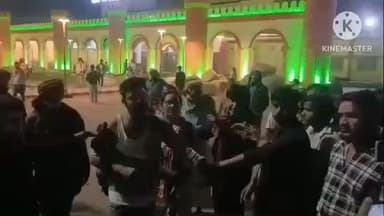 साहिबगंज: साहिबगंज रेलवे स्टेशन के बाहर पीड़ित पति के घरवालों ने प्रेमी और पत्नी की जमकर की पिटाई, हुआ हाई वोल्टेज ड्रामा