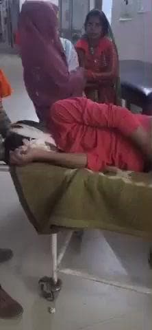 टीकमगढ़: दो पक्षों में मारपीट, गंभीर रूप से घायल व्यक्ति टीकमगढ़ जिला अस्पताल रेफर