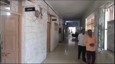 बोदवड: कुऱ्हा गावात तरुणास तू आमच्या नात्यातील तरुणीला अश्लील मेसेज का पाठवला सांगत दोघांची मारहाण,मुक्ताईनगर पोलीसात गुन्हा