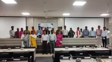 दंतेवाड़ा: दन्तेवाड़ा में गौधाम योजनान्तर्गत जिला स्तरीय एवं विकासखंड स्तरीय समीक्षा बैठक का आयोजन किया गया