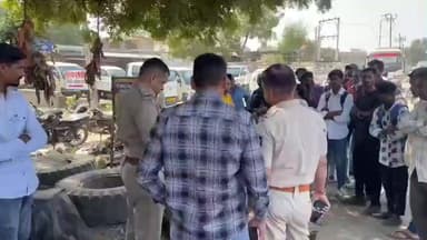 ગાંધીધામ: આદિપુર બસ સ્ટેશન સામેથી વ્યક્તિનો મૃતદેહ મળી આવતા ચકચાર