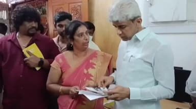 ತುಮಕೂರು: ಮಕ್ಕಳ ದತ್ತು ಮಾಸಾಚಾರಣೆಯ ಲಾಭ ಪಡೆಯಲು ಪೋಷಕರಿಗೆ ನಗರದಲ್ಲಿ ಕೆಪಿಸಿಸಿ ಉಪಾಧ್ಯಕ್ಷ ಮುರಳೀಧರ್ ಹಾಲಪ್ಪ ಮನವಿ