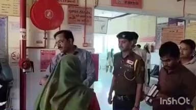 बांदा: स्वास्थ्य निदेशक ने जिला अस्पताल का निरीक्षण किया, ओपीडी दवा वितरण केंद्र और प्रत्येक वार्ड का किया निरीक्षण