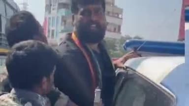 నల్గొండ: నల్లగొండ పట్టణంలో జాగృతి నాయకులను అరెస్టు చేసిన పోలీసులు